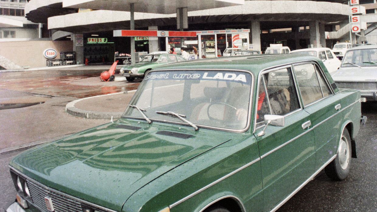 Автомобиль Лада