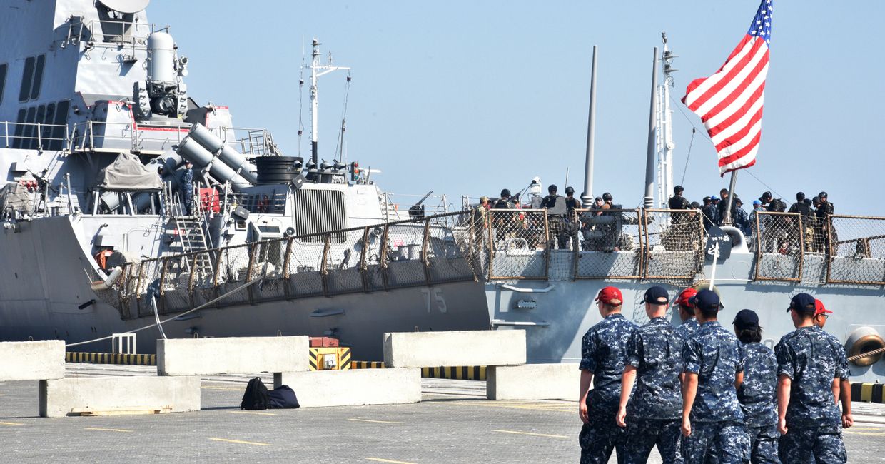 Украинско-американские военные учения Sea Breeze Украинско-американские военные учения Sea Breeze
