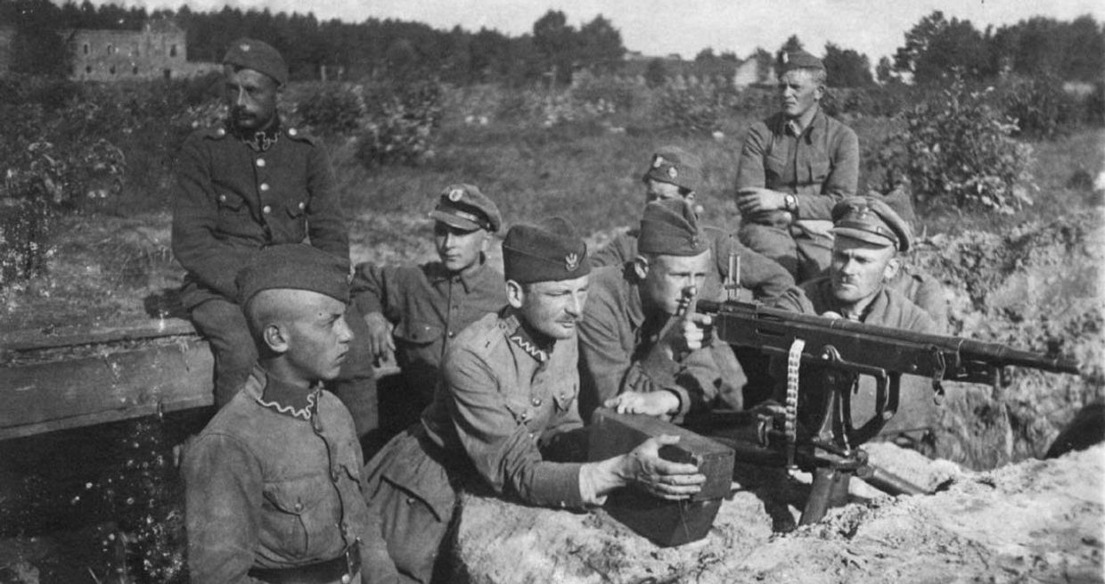 Польские окопы под Милосной, август 1920