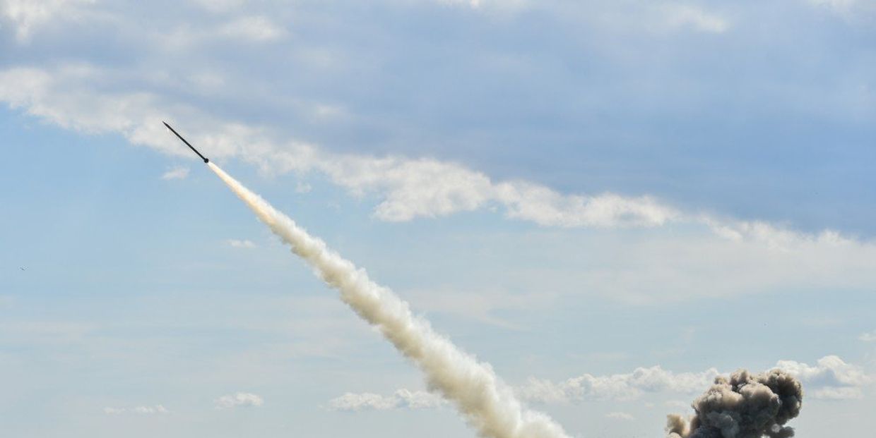 Украинские военные провели испытания новой украинской высокоточной управляемой боевой ракеты, 26 мая 2017