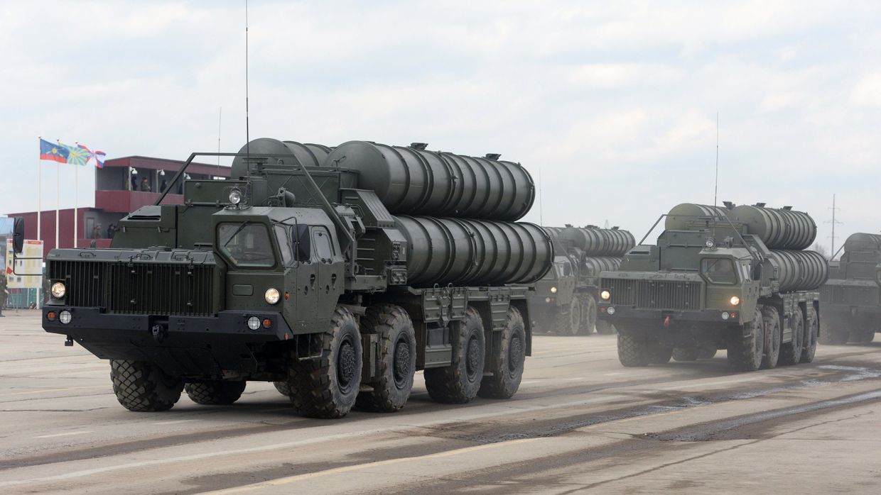 Совместная тренировка пеших парадных расчетов войск Московского гарнизона к военному параду