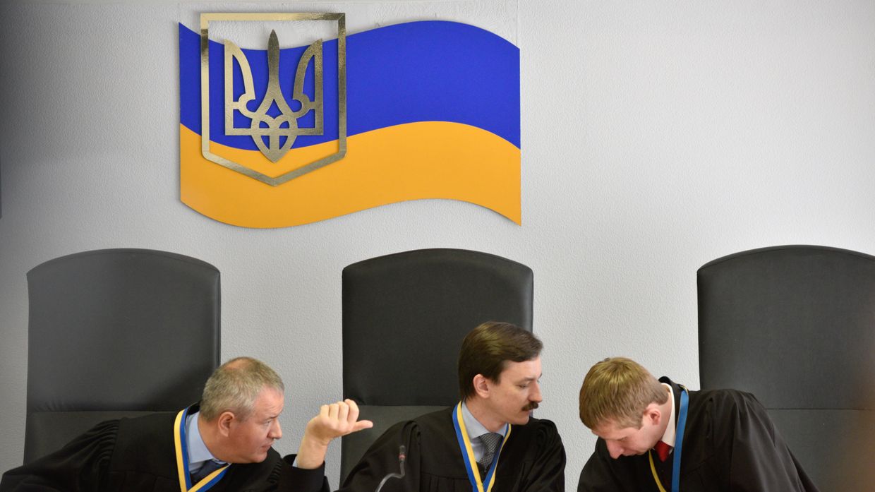 Заседание Оболонского суда Киева по делу бывшего президента Украины В. Януковича