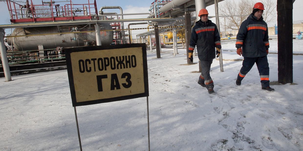 Газохранилище Черноморнефтегаз в Крыму