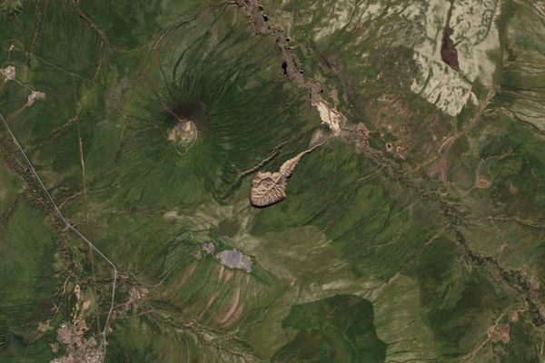 Кратер Батагайка в Сибири