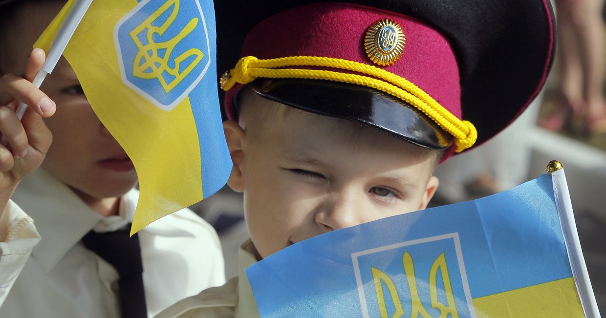 Курсанты на церемонии в первый учебный день в кадетском лицее