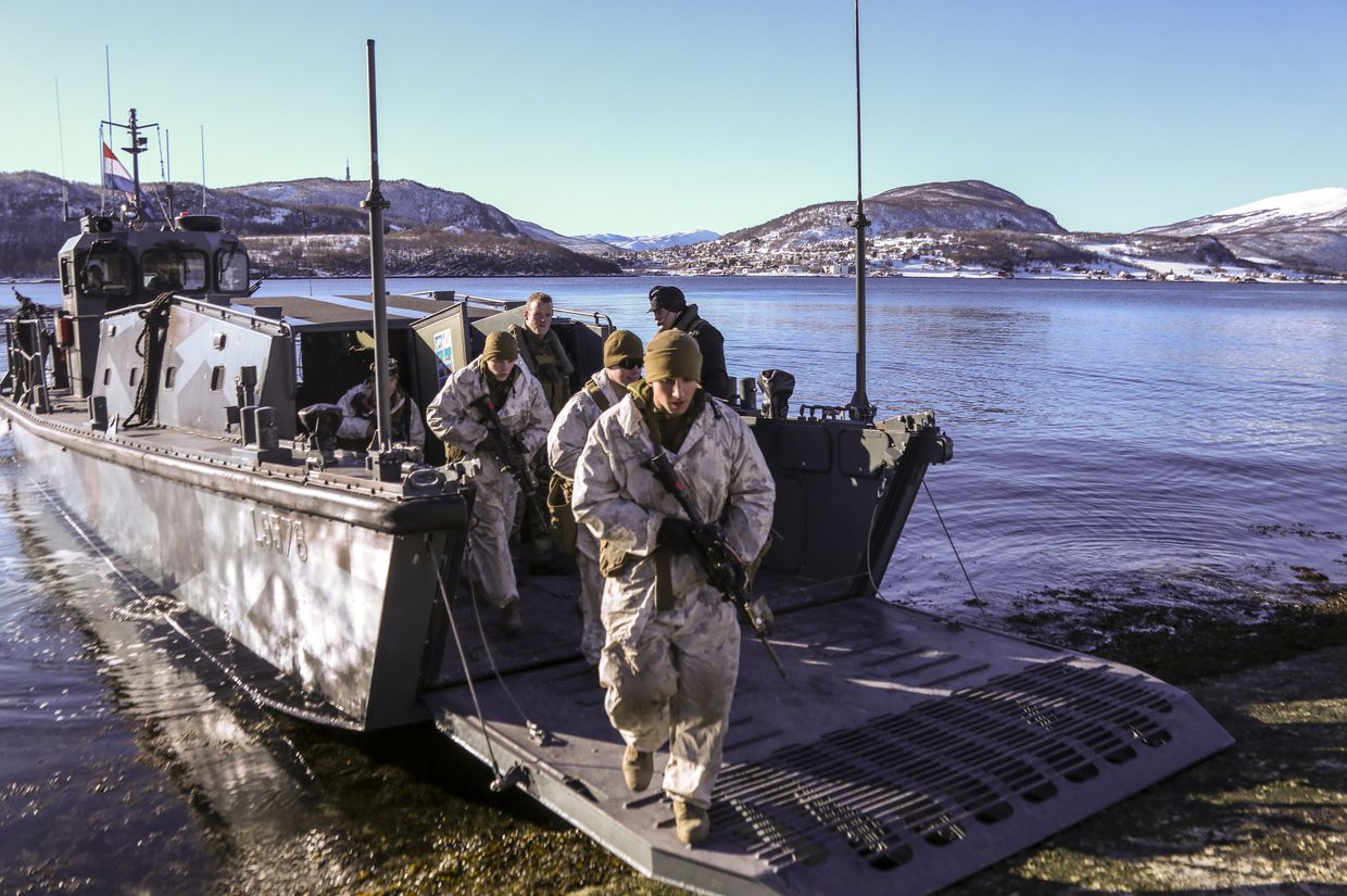 Морпехи США во время учений в Норвегии
