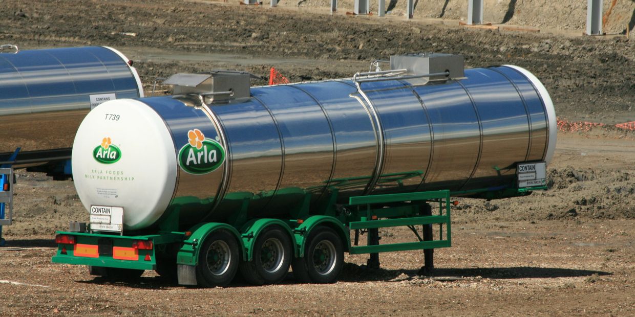 Цистерна для перевозки продуктов Arla