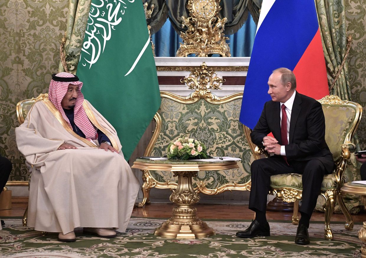 Переговоры президента РФ В. Путина с королем Саудовской Аравии С. Аль-Саудом