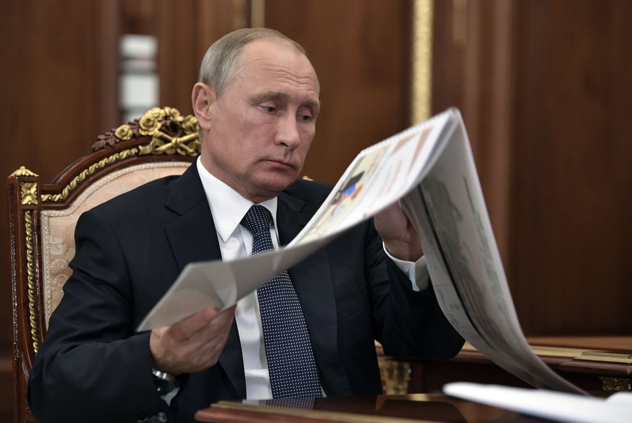 Президент РФ В. Путин встретился с главой Центризбиркома РФ Э. Памфиловой