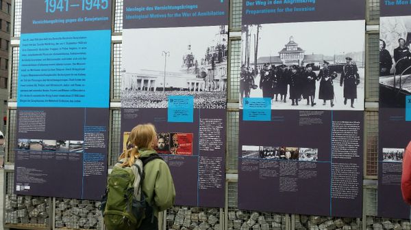 Фотовыставка, посвященная 75-летней годовщине начала Великой Отечественной войны, открылась в центре Берлина