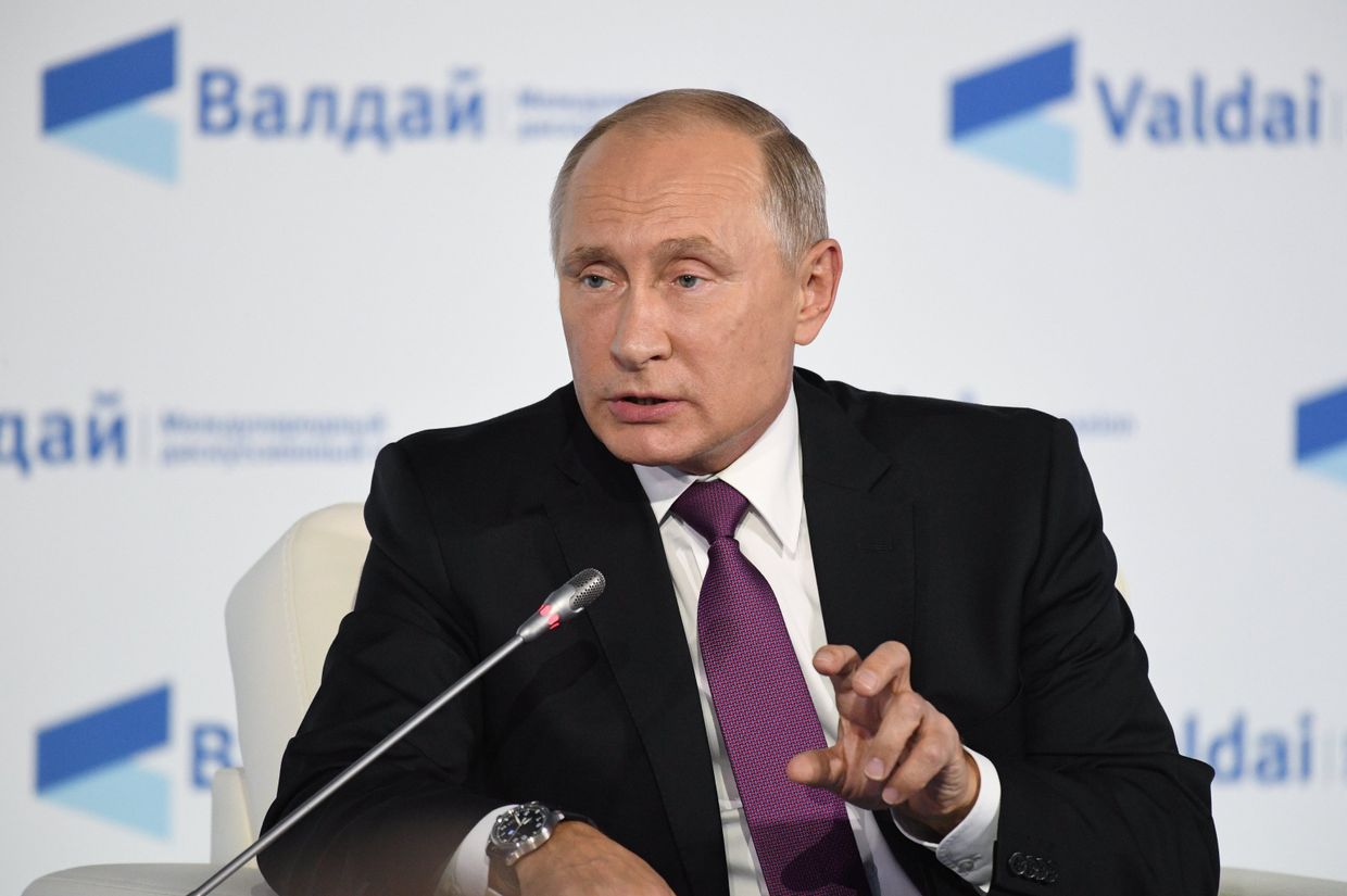Президент РФ Владимир Путин на итоговой сессии Международного дискуссионного клуба Валдай. 19 октября 2017