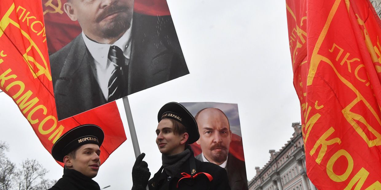 Митинг и шествие КПРФ в Москве
