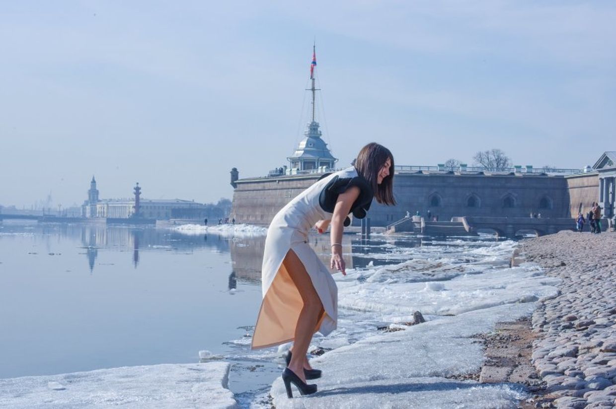 Фотография из книги Даниэля Бискупа «Санкт-Петербург - Контрасты»