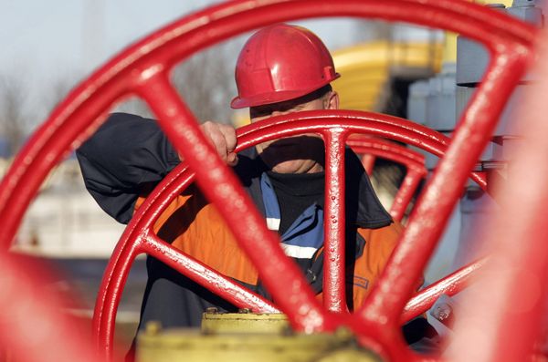 Работа газокомпрессорной станции газопровода Ямал-Европа в Белоруссии
