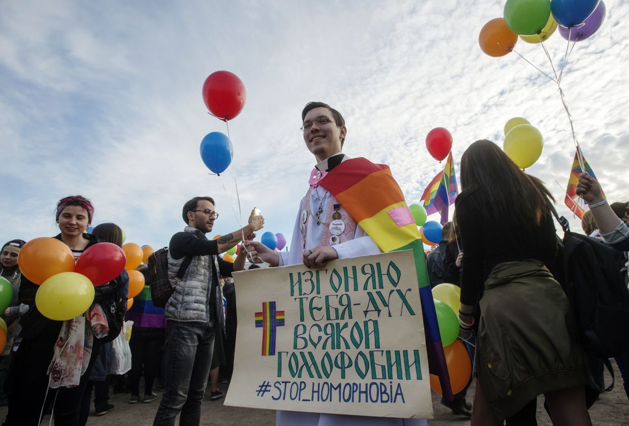 Акция «Радужный флешмоб» в Санкт-Петербурге