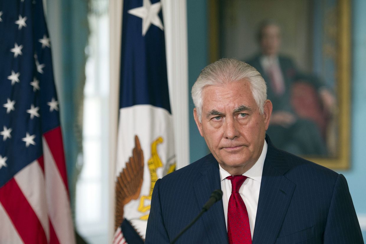 Государственный секретарь США Рекс Тиллерсон делает заявление в СМИ в Государственном департаменте в Вашингтоне, США. 4 октября 2017