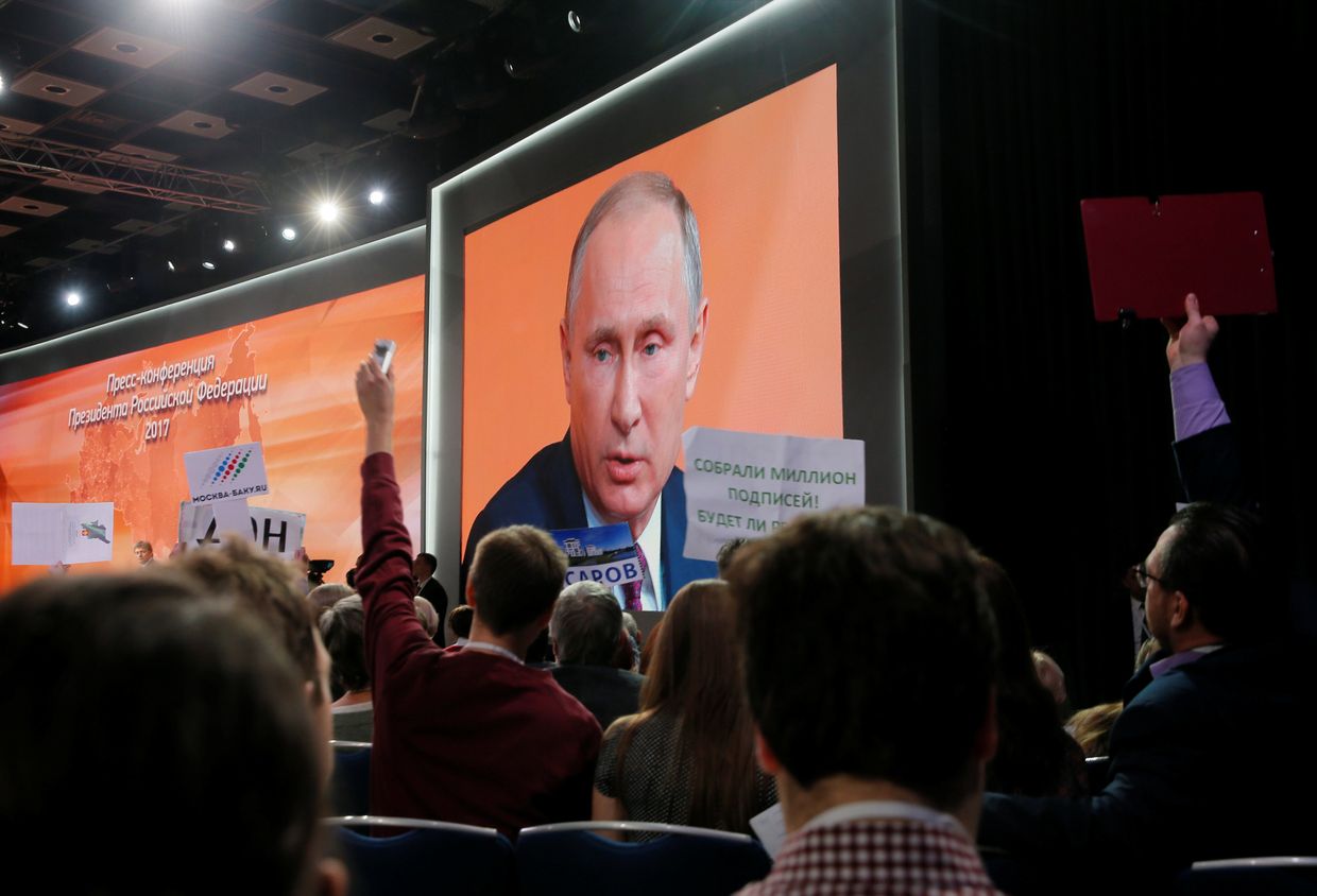 Президент РФ Владимир Путин на ежегодной большой пресс-конференции