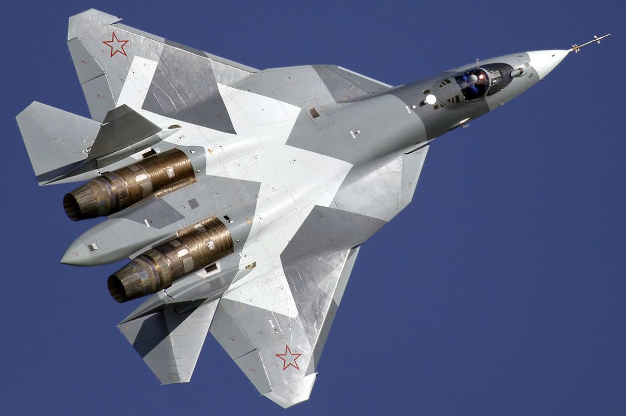 Малозаметный многоцелевой истребитель Т-50 (Су-57)
