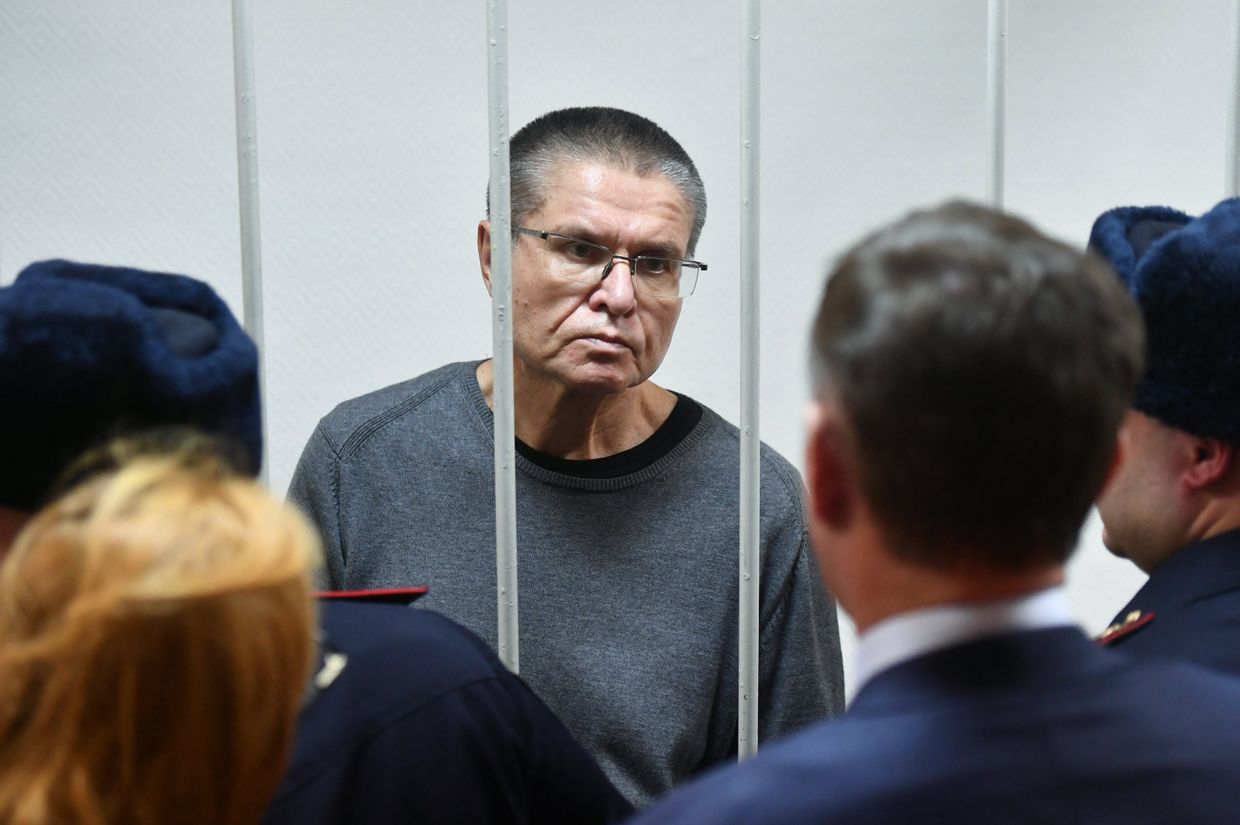 Алексей Улюкаев после оглашения приговора в Замоскворецком суде. 15 декабря 2017
