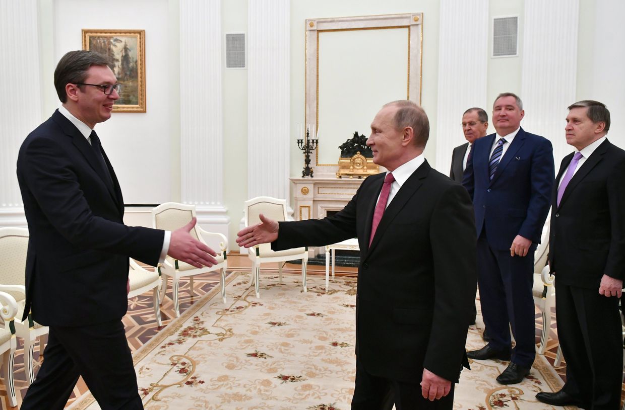 Президент РФ Владимир Путин и президент республики Сербии Александр Вучич во время встречи. 19 декабря 2017