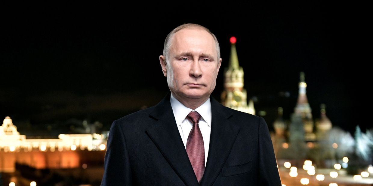 Президент России Владимир Путин во время новогоднего обращения к россиянам в канун 2018 года