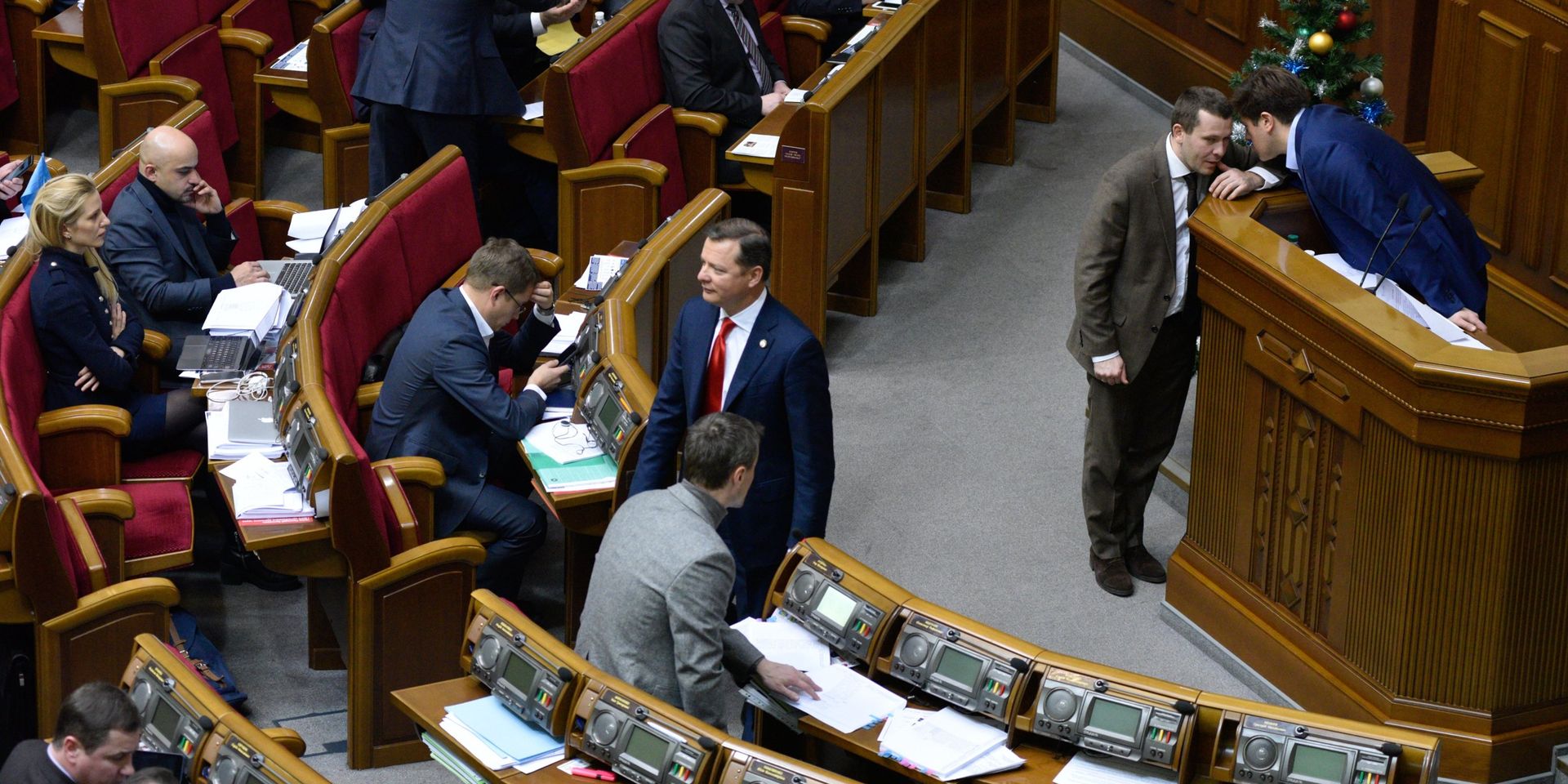 Лидер фракции Радикальной партии Олег Ляшко на заседании Верховной рады Украины в Киеве. 16 января 2018 - ИноСМИ, 1920, 16.08.2023