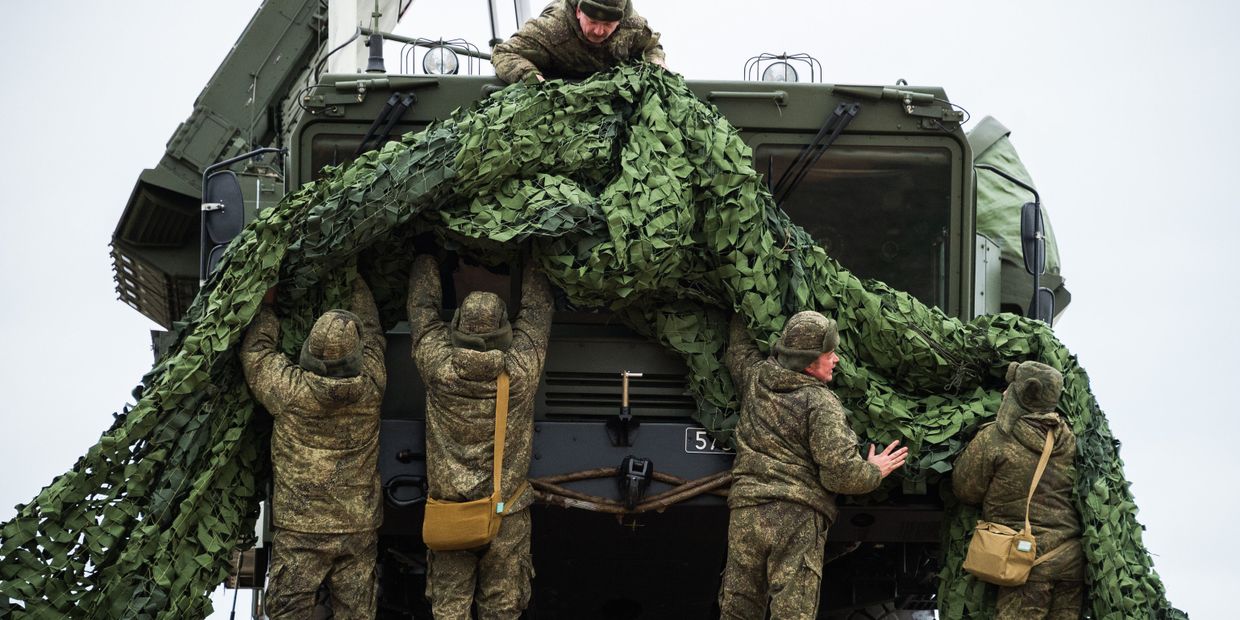 Комплекс ПВО С-400 Триумф заступил на боевое дежурство в Севастополе Комплекс ПВО С-400 Триумф заступил на боевое дежурство в Севастополе