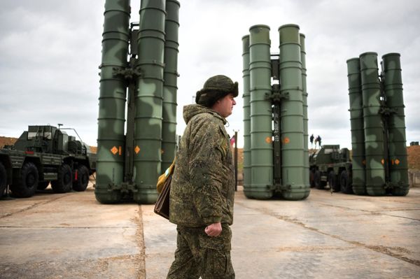 Комплекс ПВО С-400 Триумф заступил на боевое дежурство в Севастополе