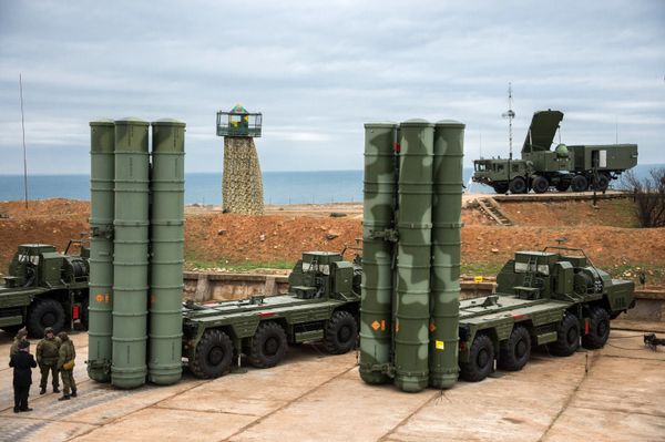 Комплекс ПВО С-400 Триумф заступил на боевое дежурство в Севастополе