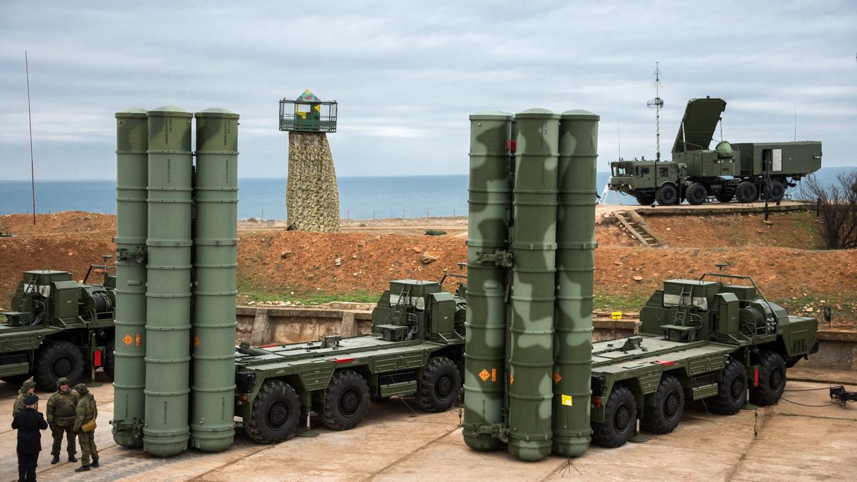 Комплекс ПВО С-400 Триумф заступил на боевое дежурство в Севастополе