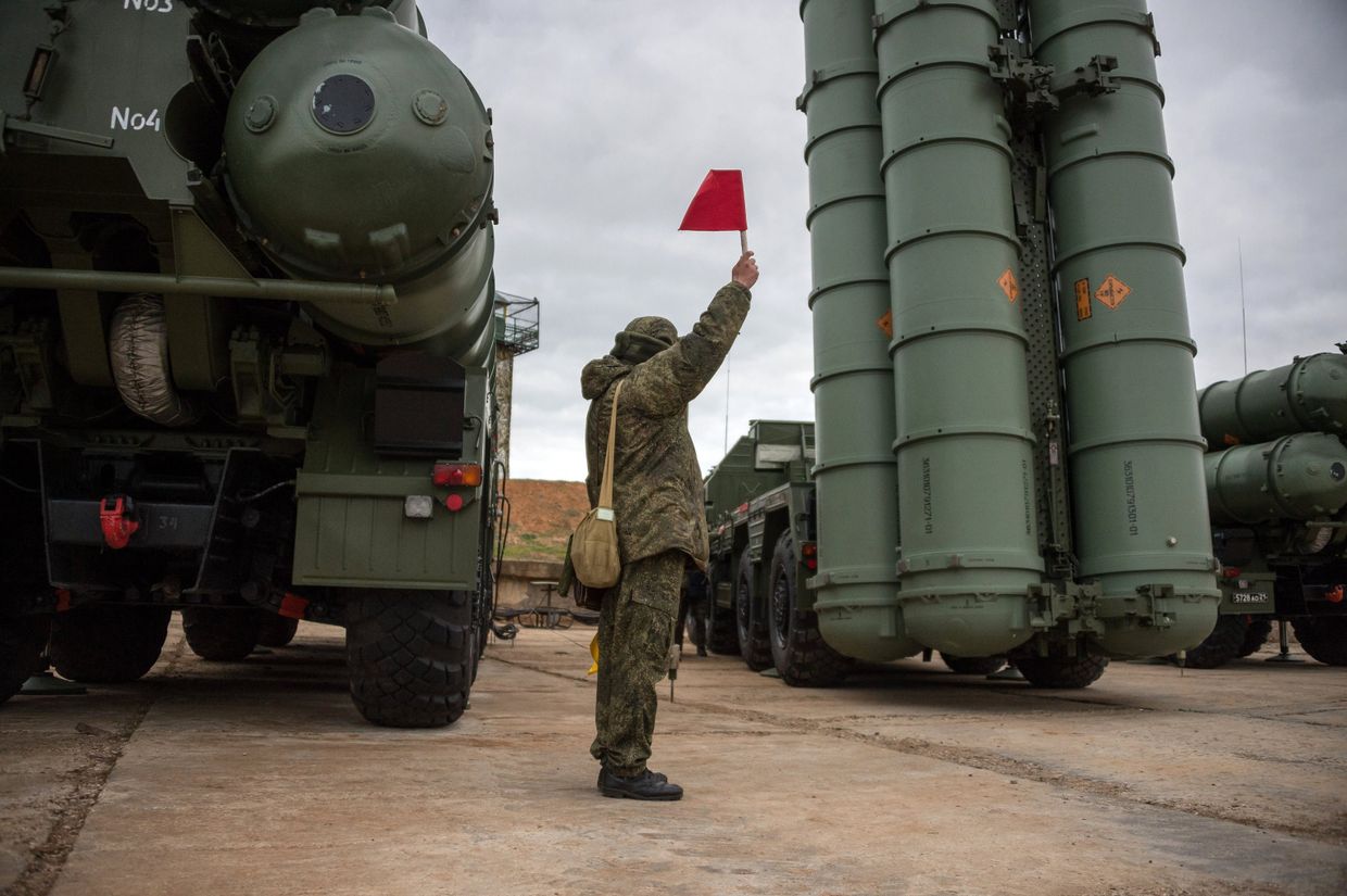 Комплекс ПВО С-400 Триумф заступил на боевое дежурство в Севастополе