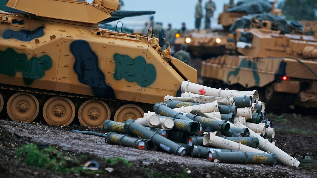 Подготовка турецких военных к боевым действиям в провинции Хатай недалеко от границы с Сирией