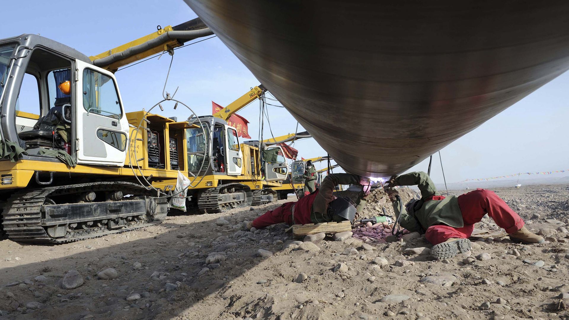 Сварка труб на строительной площадке второго проекта газопровода «Запад-Восток» - ИноСМИ, 1920, 01.02.2023