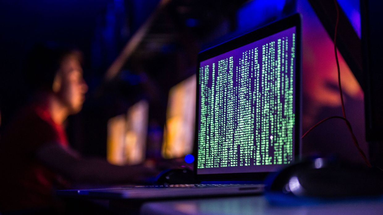Вирус-вымогатель атаковал IT-системы компаний в разных странах