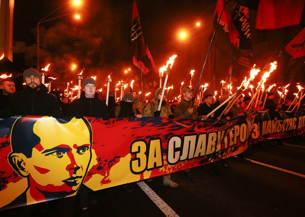 Участники марша националистов в Киеве Участники марша националистов в Киеве