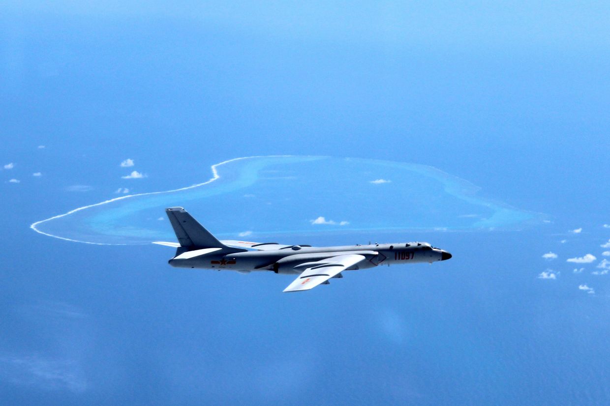 Китайский бомбардировщик Xian H-6K Китайский бомбардировщик Xian H-6K