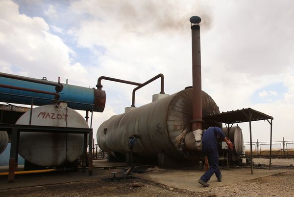 Нефтяное месторождение Рмейлане в северо-восточной провинции Хасаке в Сирии