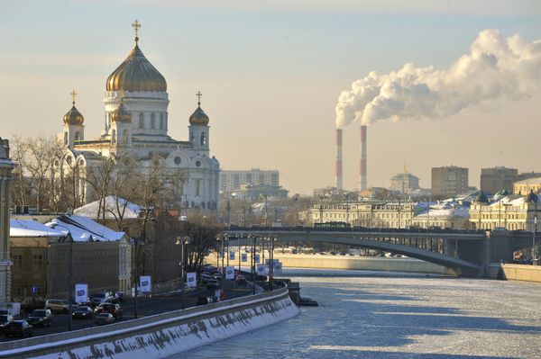 Вид на Храм Христа Спасителя