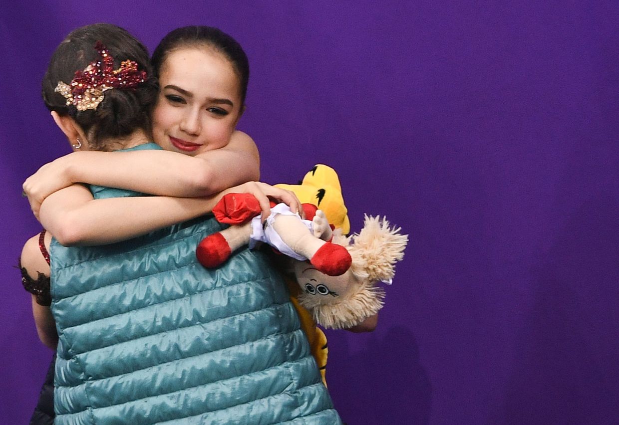 Евгения Медведева и Алина Загитова