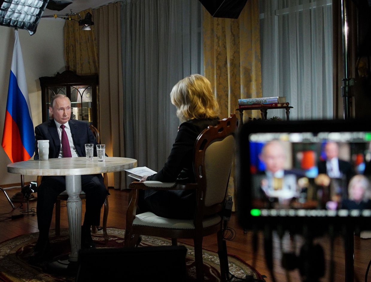Президент РФ Владимир Путин дает интервью журналисту американского телеканала NBC Мегин Келли в Калининграде. 2 марта 2018