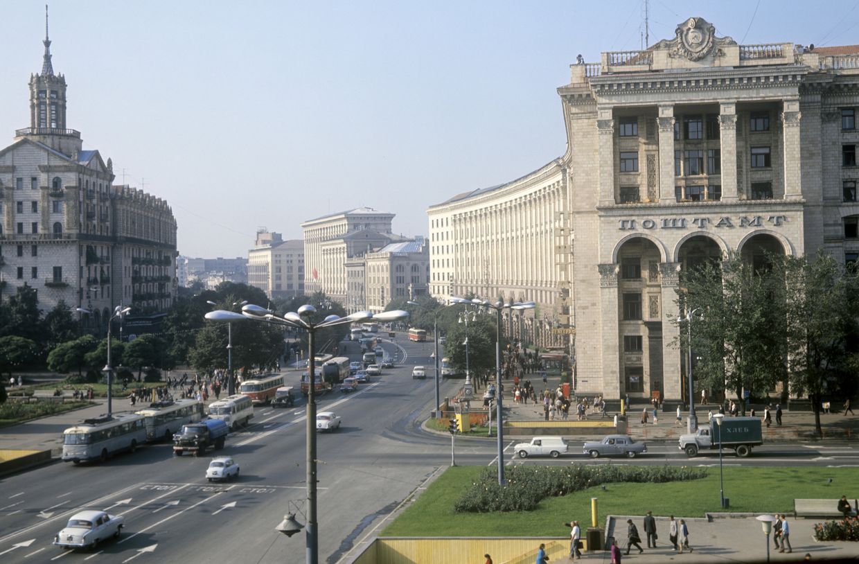 Улица Крещатик в Киеве