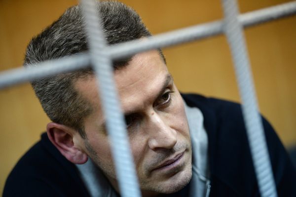 Совладелец и председатель совета директоров группы Сумма Зиявудин Магомедов во время рассмотрения ходатайства следствия о его аресте в Тверском районном суде Москвы. 31 марта 2018