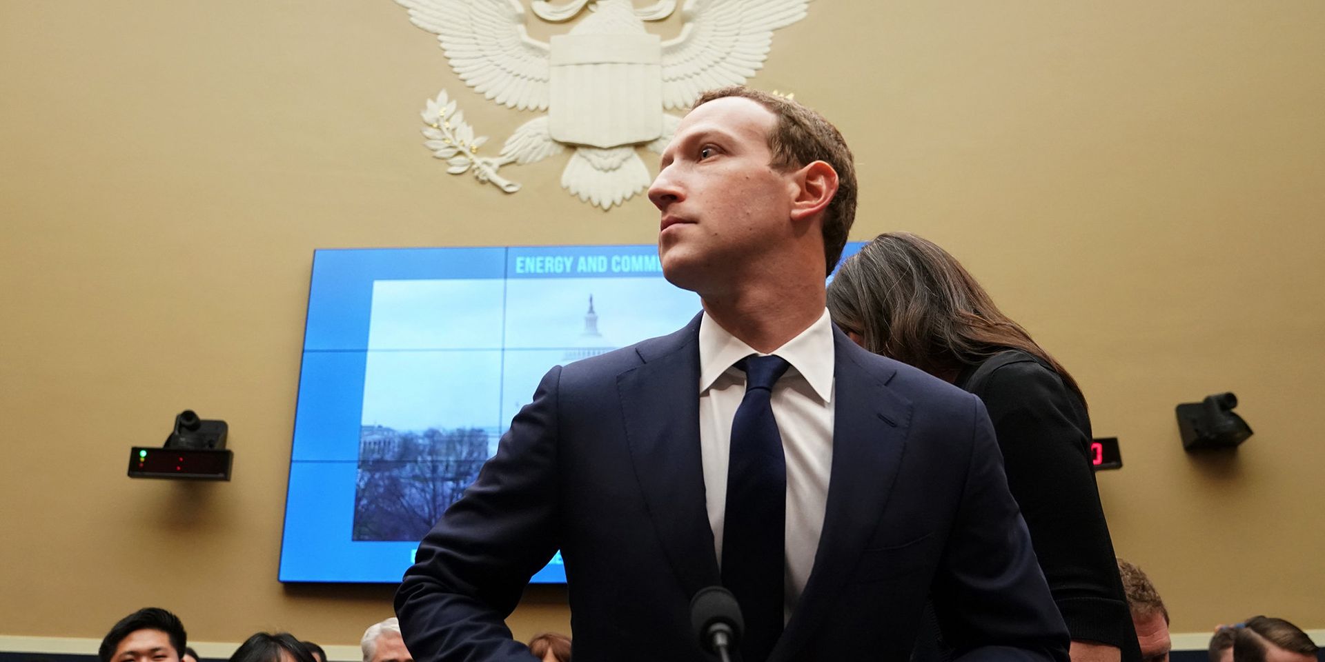 Генеральный директор Facebook Марк Цукерберг дает показания на Капитолийском холме в Вашингтоне - ИноСМИ, 1920, 13.03.2022