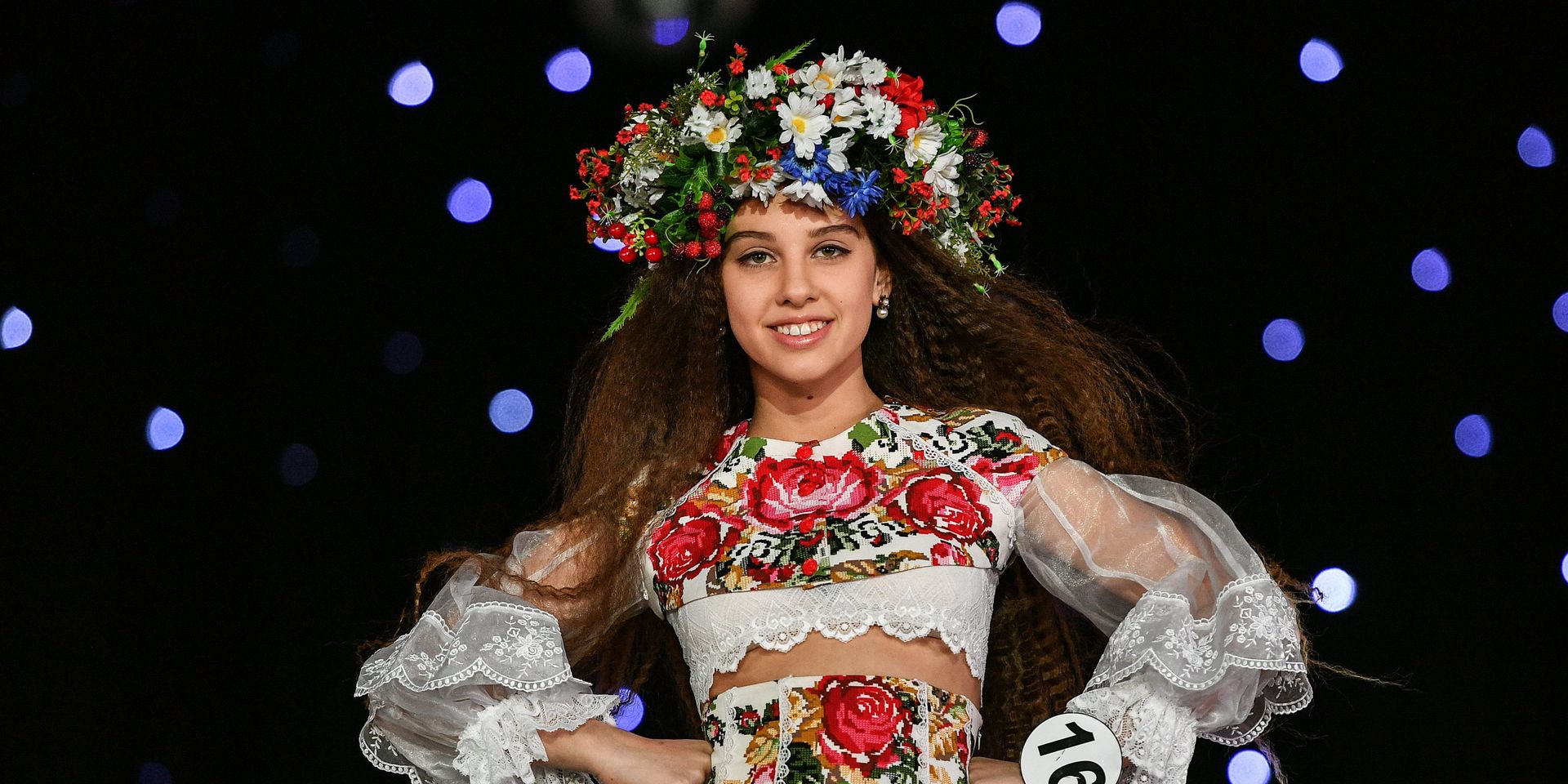 Юная участница на финале Всероссийского конкурса Юная российская красавица 2017 - ИноСМИ, 1920, 06.02.2022