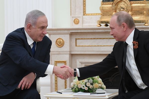 Встреча президента РФ В. Путина с премьер-министром Израиля Б. Нетаньяху