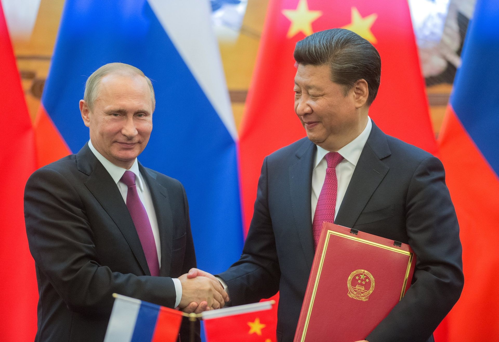 Президент России Владимир Путин и председатель Китайской Народной Республики (КНР) Си Цзиньпин - ИноСМИ, 1920, 20.12.2020