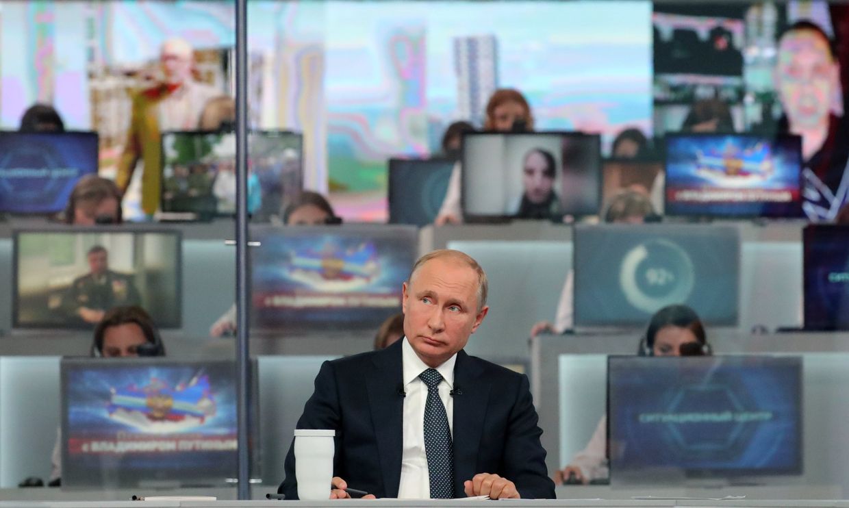 Прямая линия с президентом России Владимиром Путиным