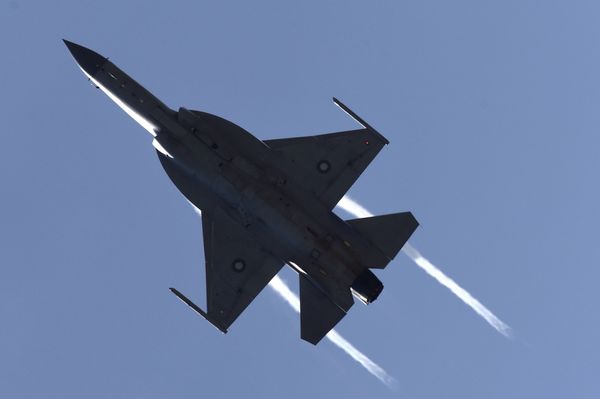 Истребитель JF-17 на международном авиакосмическом салоне Париж-Ле-Бурже