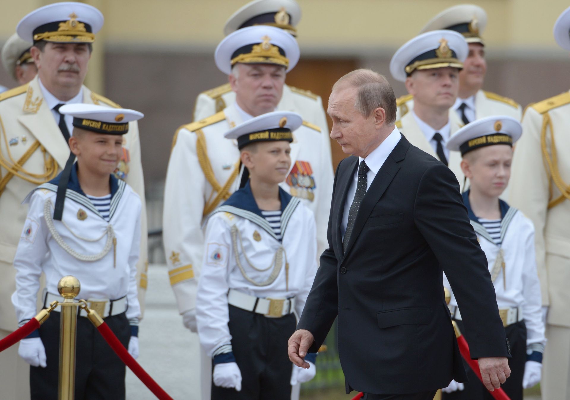 Президент РФ В. Путин принимает участие в праздновании Дня ВМФ в Санкт-Петербурге - ИноСМИ, 1920, 10.03.2021