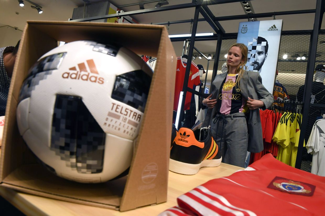 Открытие поп-ап-стора Adidas к ЧМ-2018 по футболу